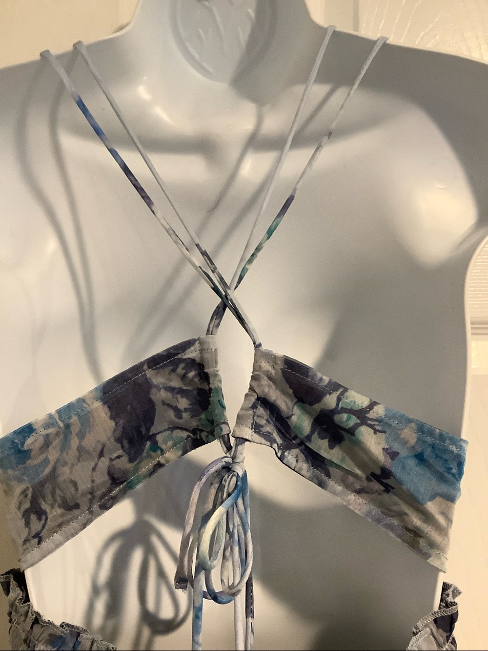 NWT LULU’S Gray/Blue Floral Strappy Tie Back Summer Wedding Guest Mini Dress S - Picture 8 of 14